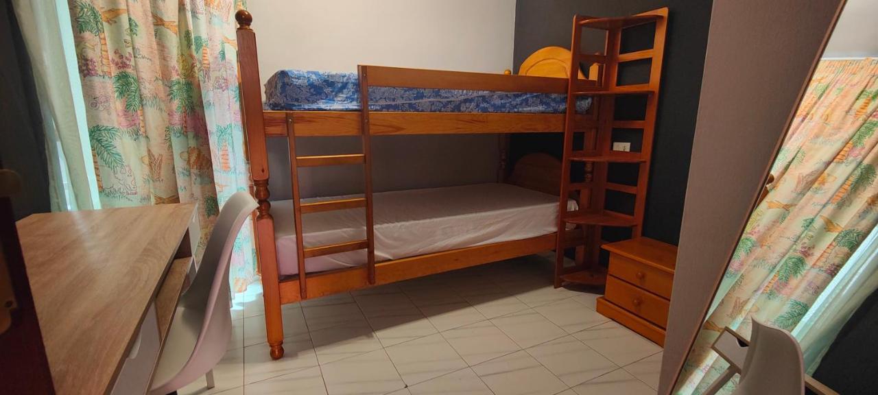Apartamento Brisas Del Medano Apartman Kültér fotó